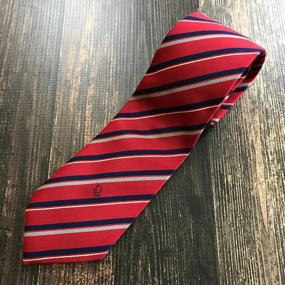 CHRISTIAN DIOR Diagonal Stripe Neck Tie Cravat Silk Classic Red Navy $210 - Picture 1 of 8